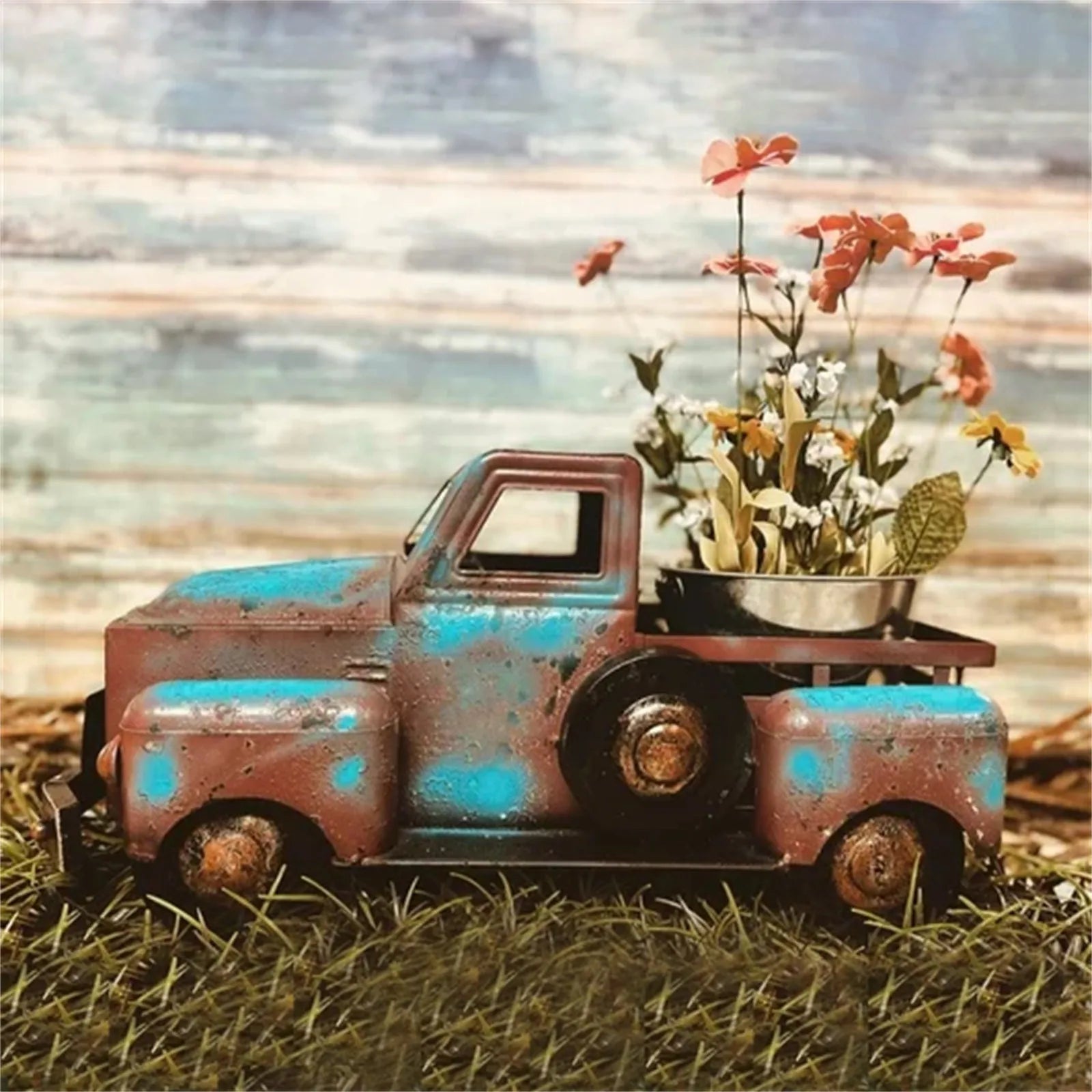 Vintage Farmhouse Truck Planter Pot – Rustic Metal Flower Holder for Home & Garden Decor