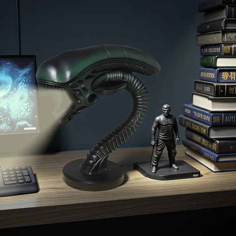 Alien Desk Lamp – Unique Space-Inspired Lighting for Desks & Side Tables