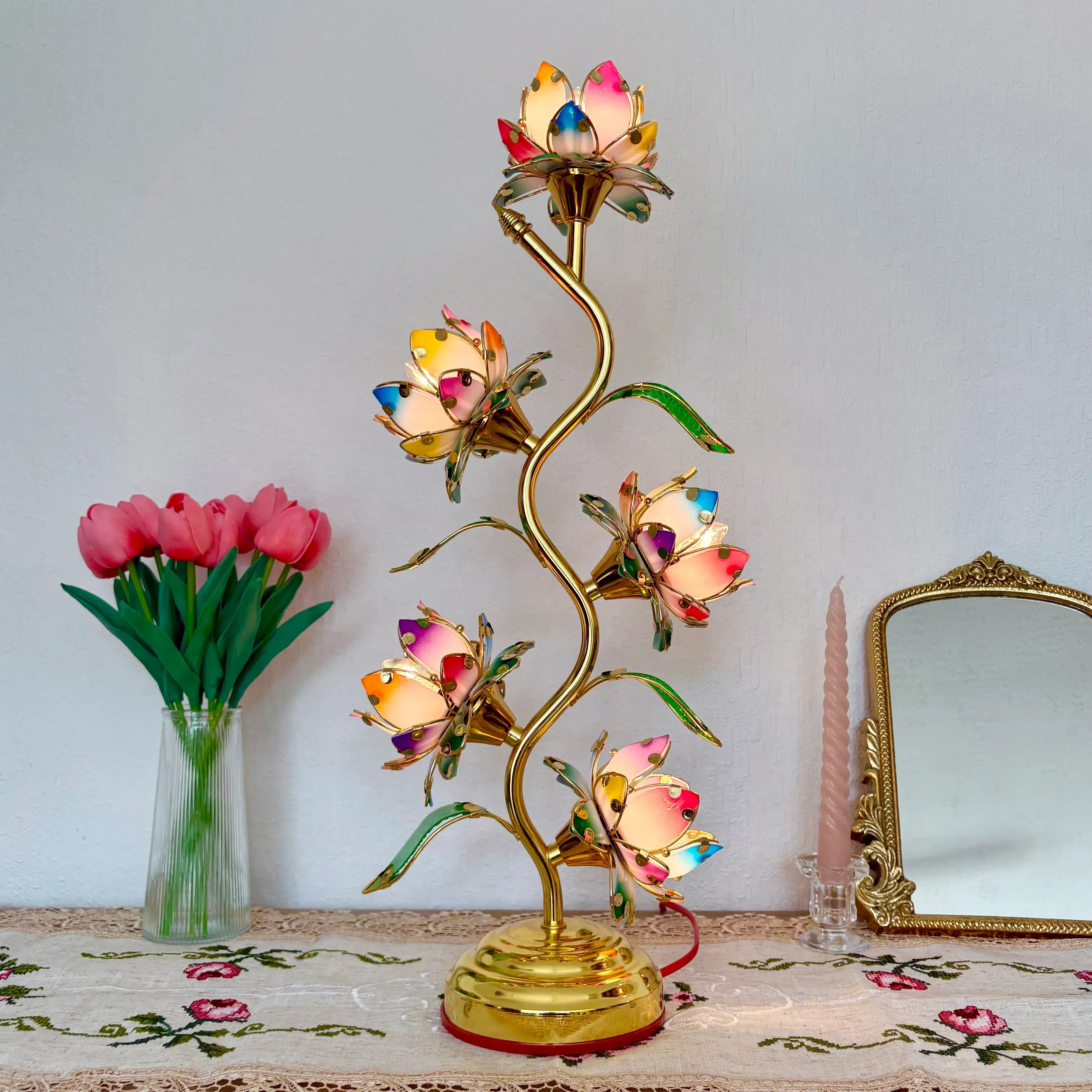 Aurelian Elegant Multicolor Lotus Lamp – Flower Table Lamp Royale